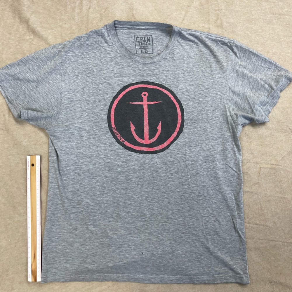 Captain Finn Co. Surfing T-shirt Size:Large